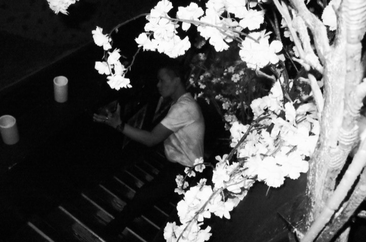 Photograph from the Waiting archive, image 070.