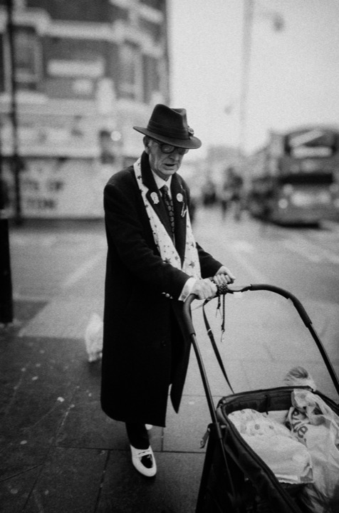 Photograph from the Waiting archive, image 100.